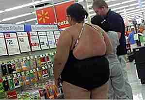 25 Hilarious Photos Of Some Crazy People Shopping på Wal-Mart