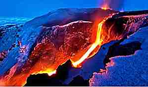25 Incredibili foto ravvicinate di Lava che esplode